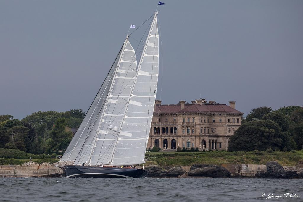 Meteor at the Breakers - Candy Store Cup &copy; George Bekris http://www.georgebekris.com